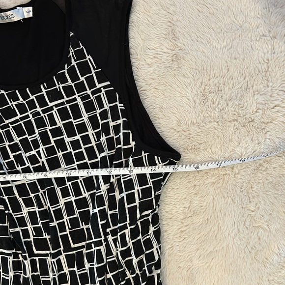 Sleeveless blouse, Ricki’s, size Medium - Picture 5 of 7